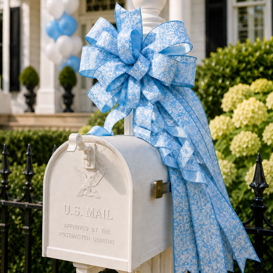18"W X 40"L BLUE INK/BLUE STRIPE PRE-MADE BOW
