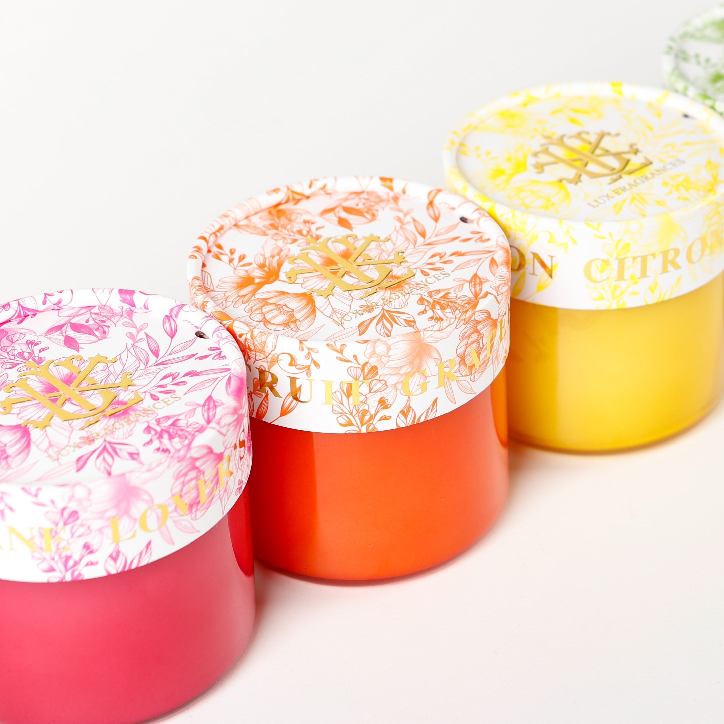 Grapefruit 15 oz. 2-Wick Spring Lidded Candle