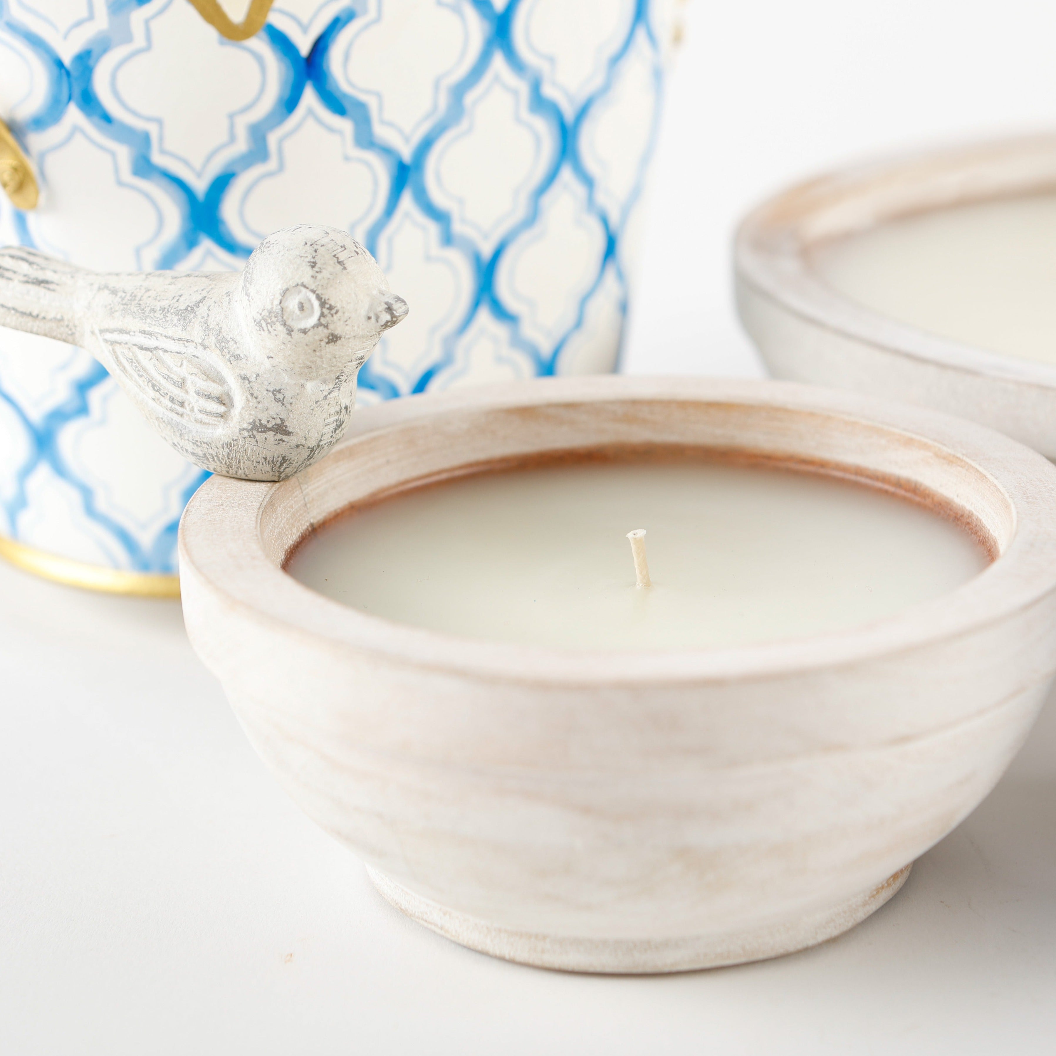 SMALL WHITEWASHED BIRD BATH BOWL     5" X 4"