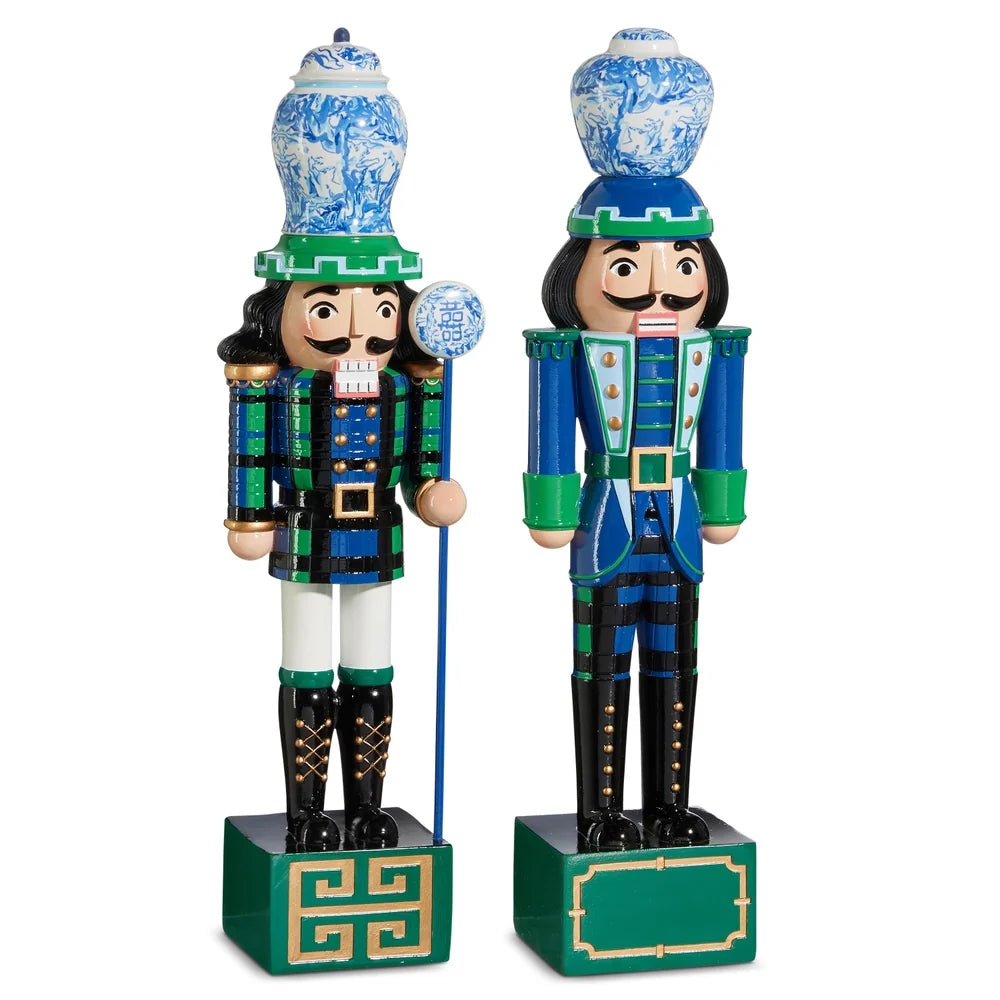 19" Black Watch Nutcracker (WHITE PANTS) SHIPS 9/1/2026